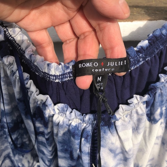 ROMEO & JULIET Off-the-Shoulder Tunic Dress. So Gorgeous with Lace Embellishing! - Picture 6 of 10